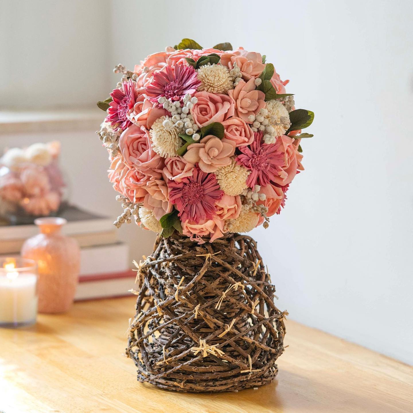 Pretty pink bouquet | Flower bookey | Bookey
