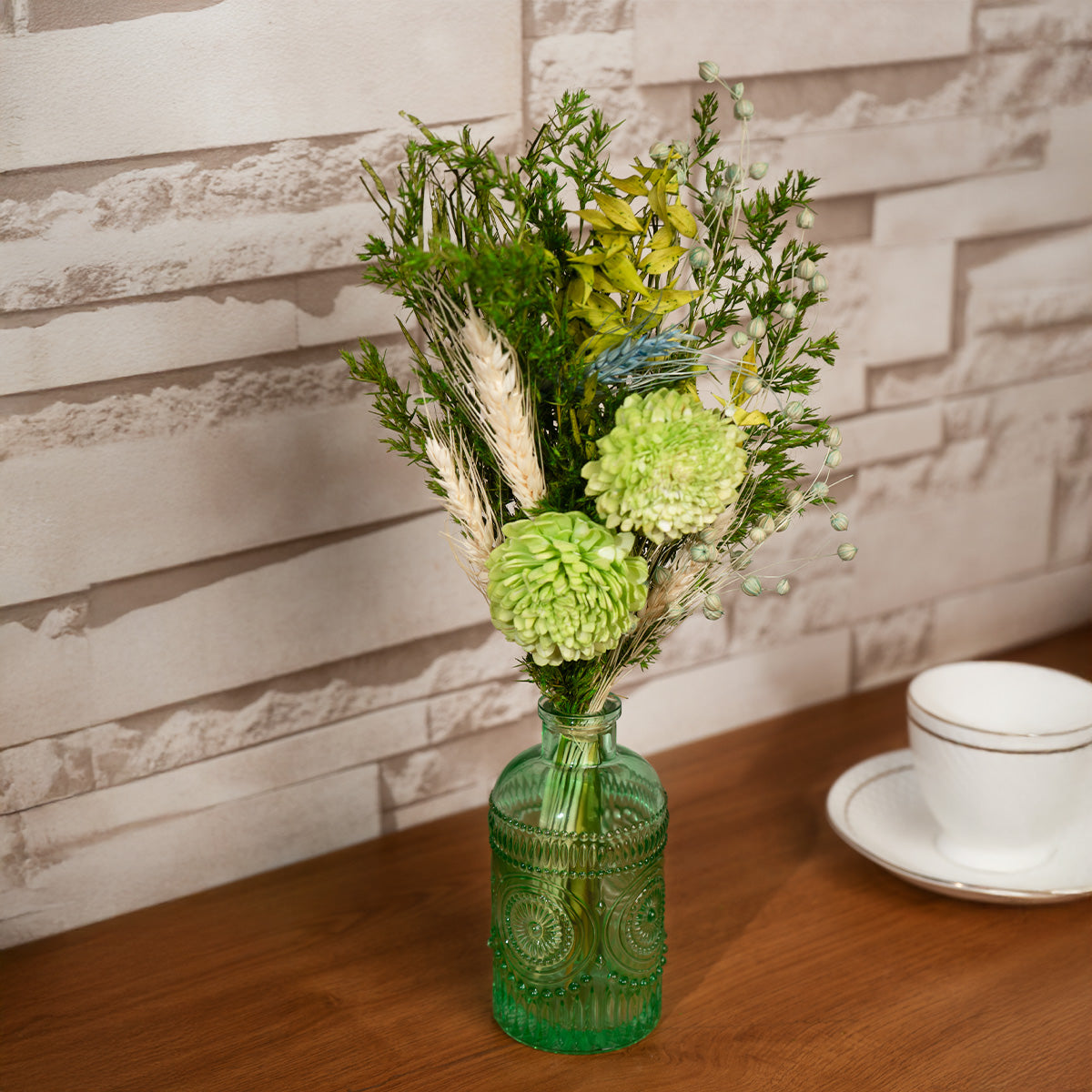 Emarald Embossed Flower Vase