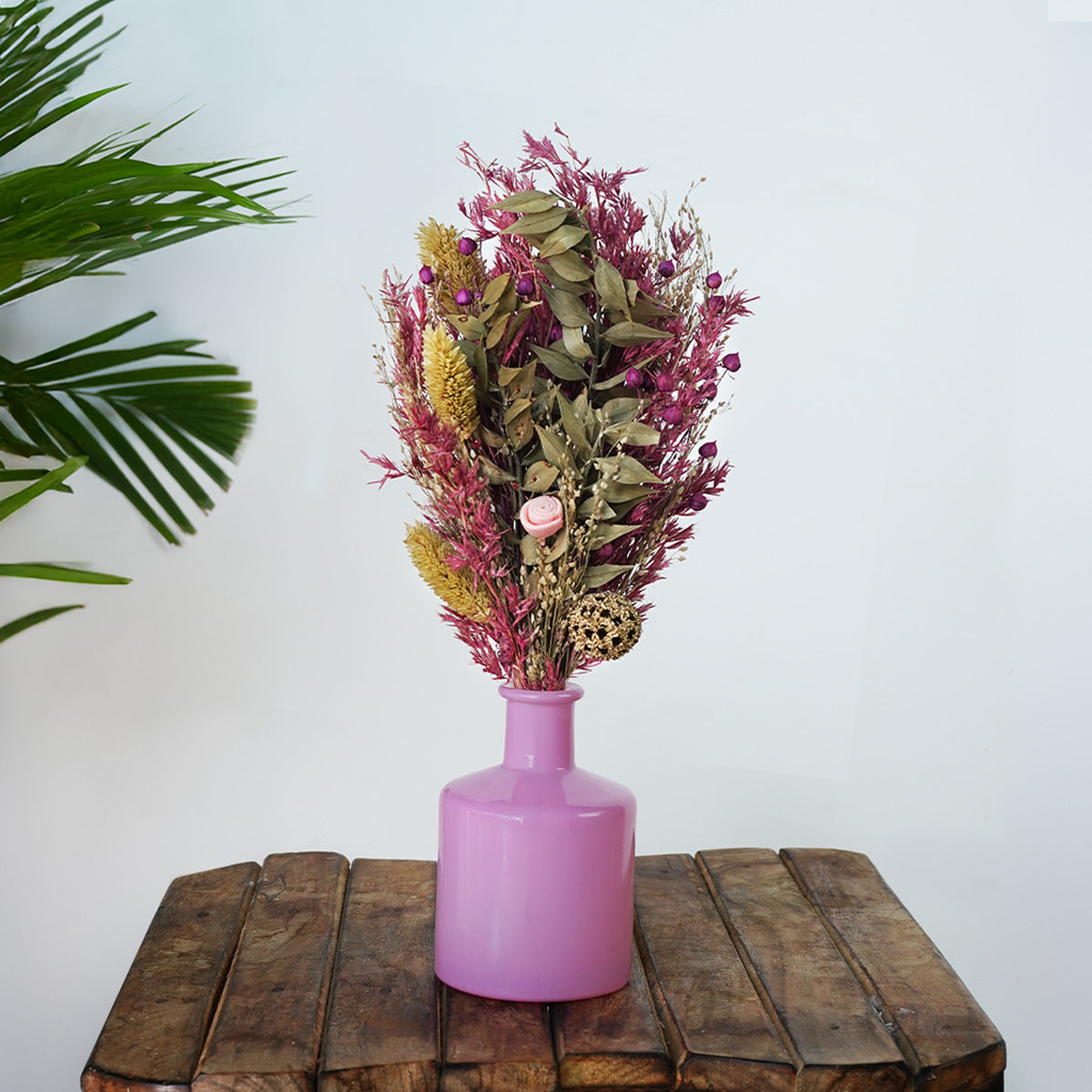 Petal Kiss Glass Flower Vase