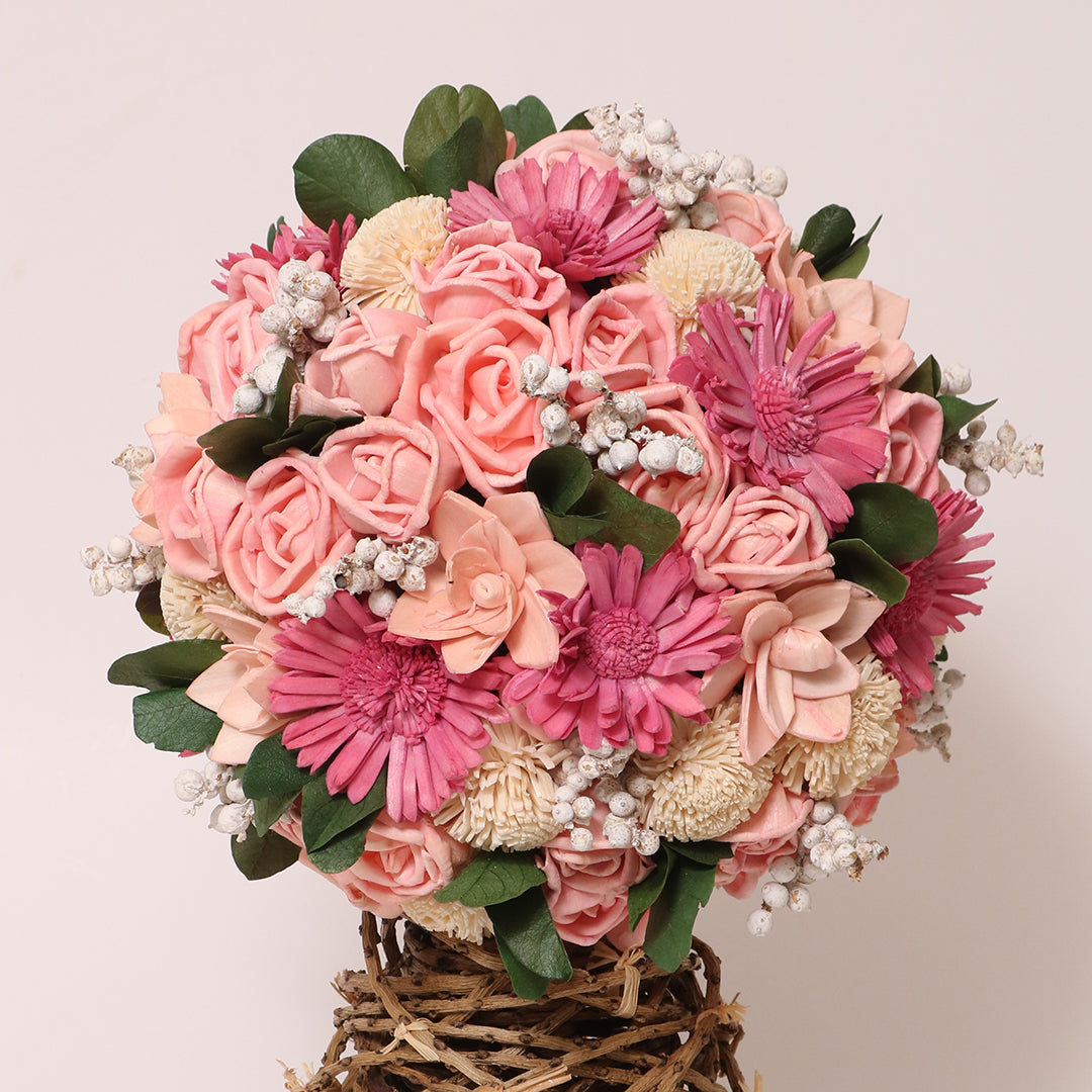 Pretty pink bouquet | Flower bookey | Close View