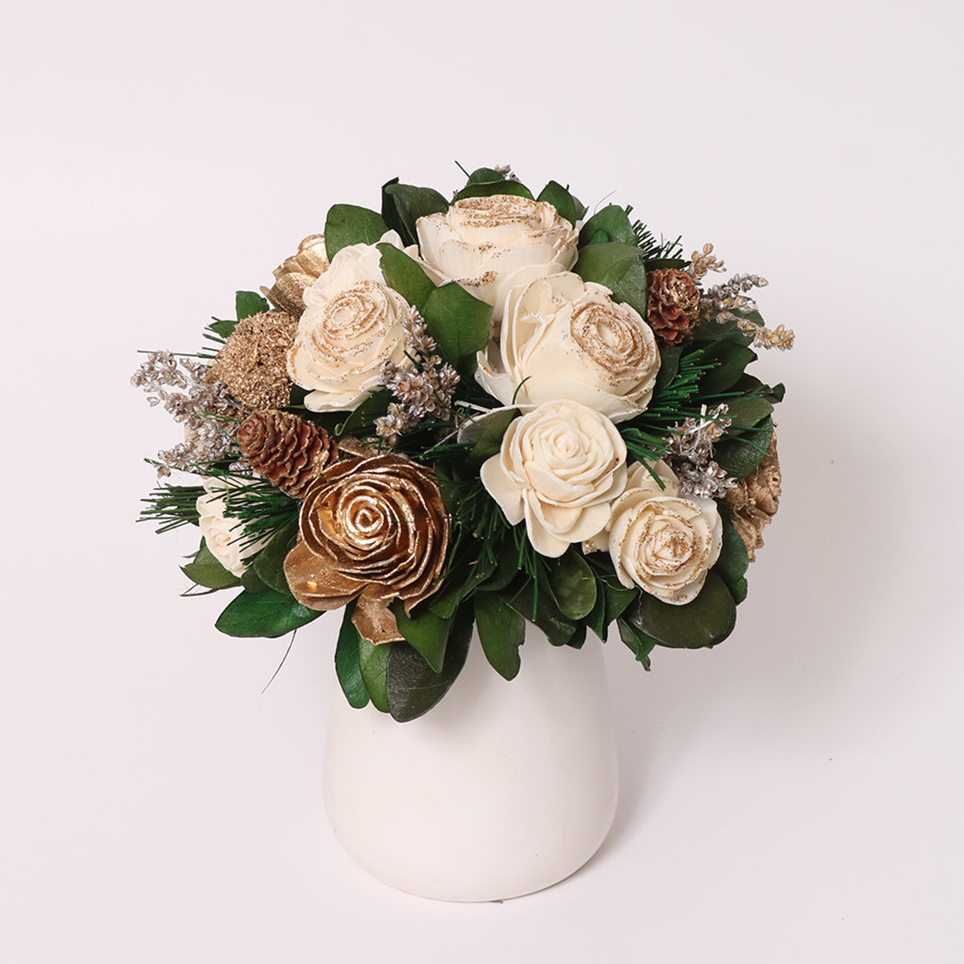 Beige & Gold Table Decor