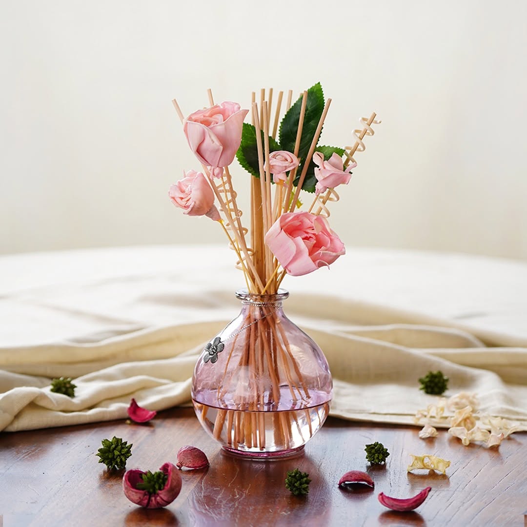 Maeva Botanical Reed Diffuser with dried flowers - home fragrance gift set India