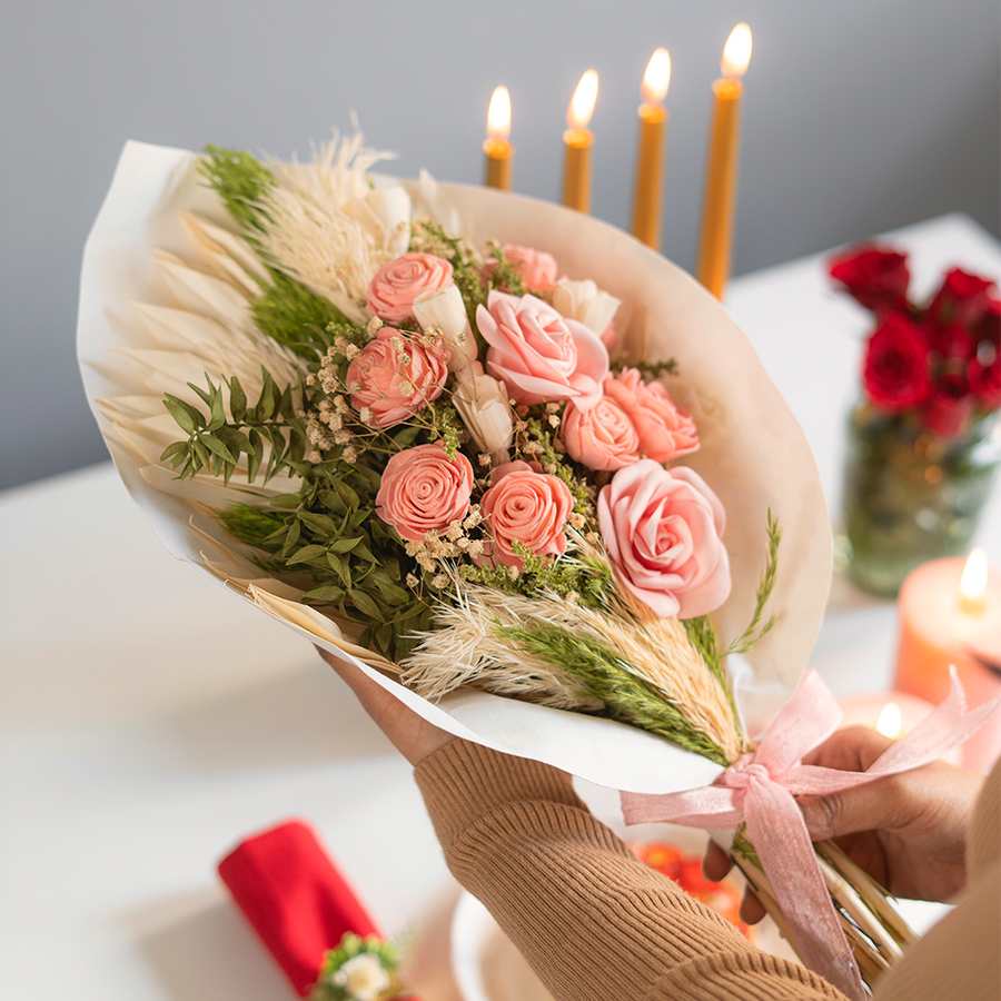 Buy Blush Rush Dried Flower Bouquet Online | Floral Bouquet | The Maeva ...