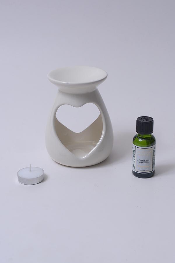 Amore White Ceramic Burner - Aromatherapy Set