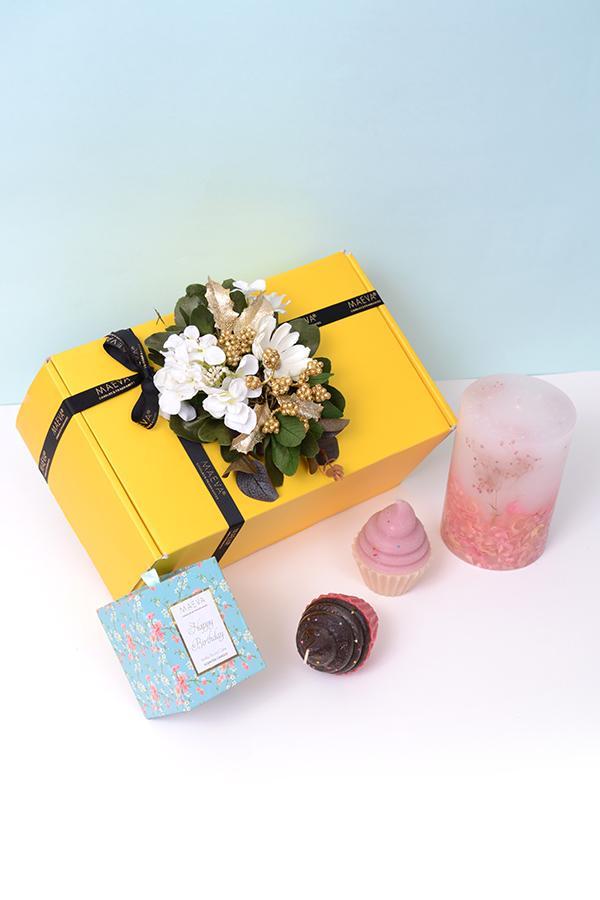Have a Blast Gift Box – The Maeva Store