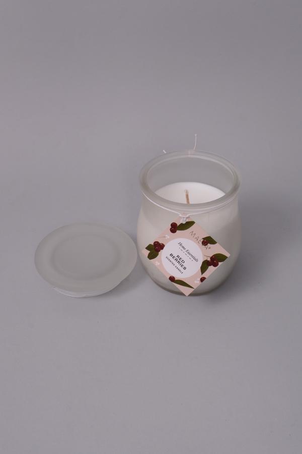 Red Berries Frosted 10 Oz Candle