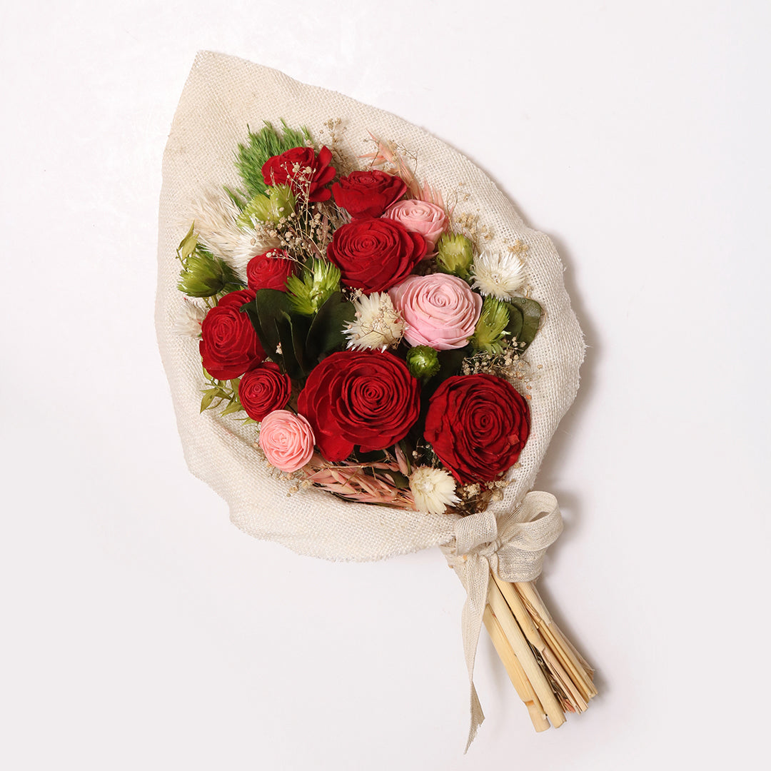 Red rose wedding flower bouquet for season of love