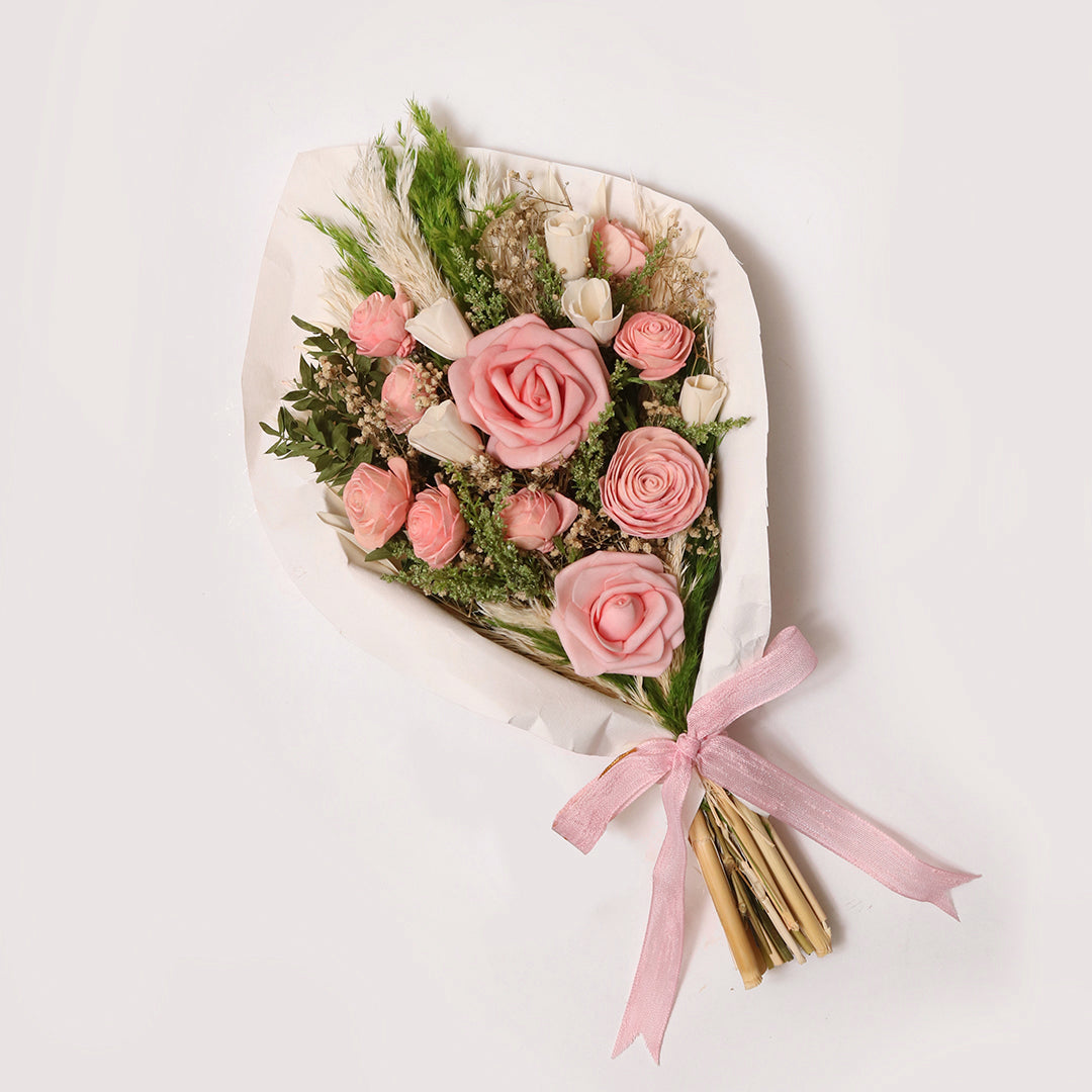Buy Blush Rush Bouquet Online in India | The Maeva Store – The Maeva Store